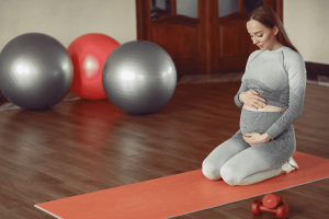 Dubai prenatal fitness trainer